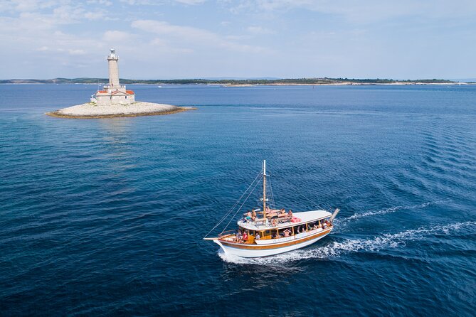 Full-Day Boat Tour of the Medulin Archipelago from Medulin - What kind of day this really is