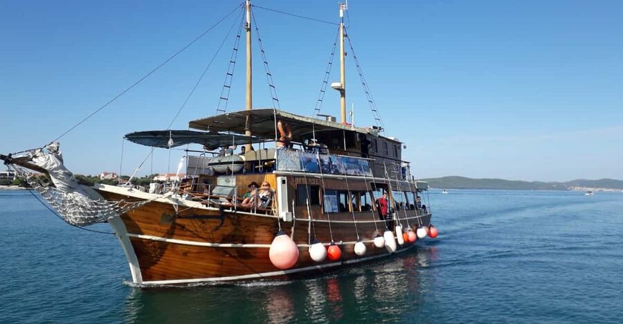 Full-day boat trip from Biograd na moru to Kornati NP - A full day on the Kornati water
