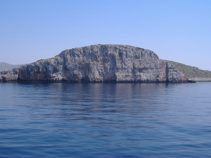 Full-day boat trip from Biograd na moru to Kornati NP - Vrgada: a quieter second stop on the way home