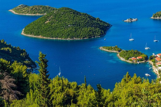 Full day Private Boat Tour to Elaphite Islands and South Mljet - A full day on a small boat from Dubrovnik