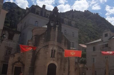 Full-Day Tour Bay of Kotor Perast Kotor and Budva small group from Dubrovnik