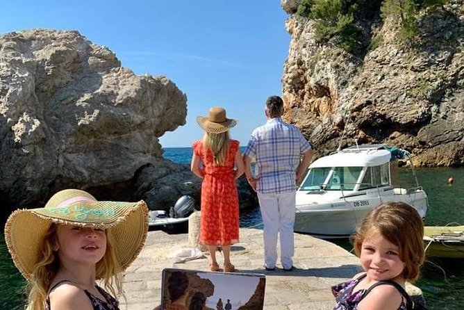 Game of Thrones and History Combo Private Tour - Starting at Amerling Fountain near Pile Gate