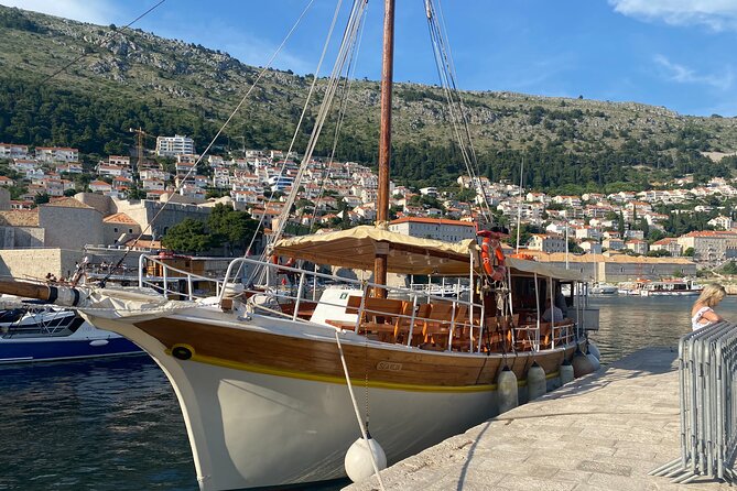 Gastro Cruise | Dinner and Boat ride around Dubrovnik Old Town - George, the family crew, and the onboard atmosphere