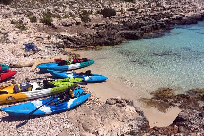 Guided kayaking tour to Pakleni islands - The paddle to Mlini Beach and nearby coves
