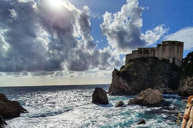 Guided Tour to discover Dubrovnik's Old Town, by day or night - Choosing the daytime walk