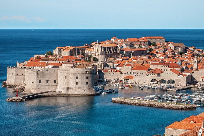 Guided Tour to discover Dubrovnik's Old Town, by day or night - Small group size and personal questions