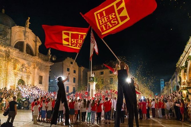 Guided Tour to discover Dubrovnik's Old Town, by day or night - Seeing Dubrovnik through history and daily life
