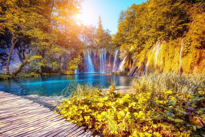 Guided transfer from Split to Zagreb with Plitvice Lakes stop - Four hours among the Plitvice waterfalls