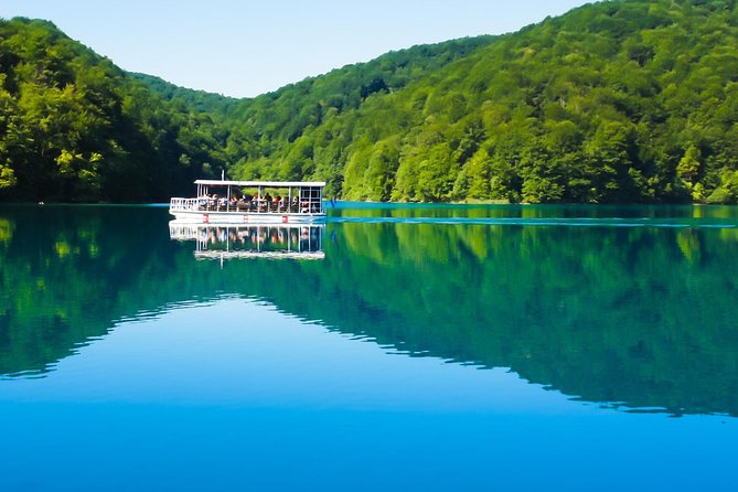 Guided transfer from Zagreb to Split with Plitvice Lakes stop - Starting at Zrinjevac in Zagreb