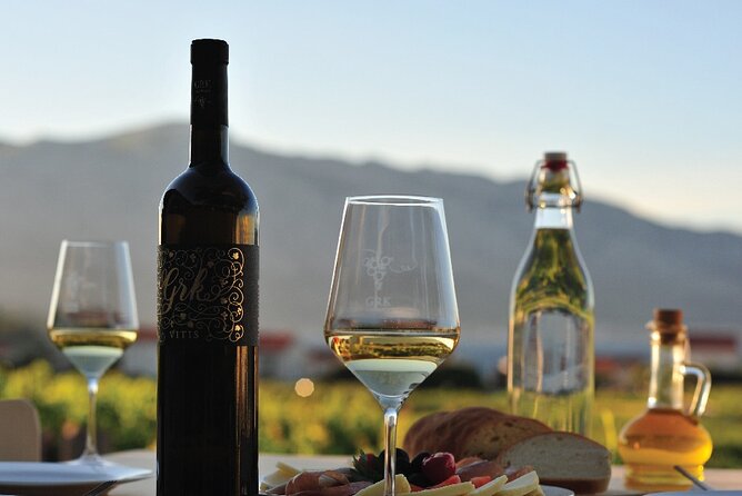 Half-Day Bike Tour in Lumbarda with Wine Tasting - Why the guide can make or break the morning