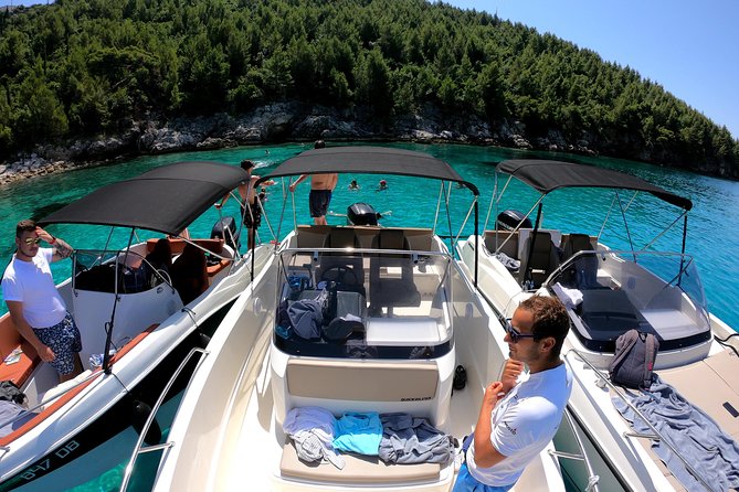 Half-Day Elafiti Islands Private Speed Boat Tour by Quicksilver 675 - What the private price really covers