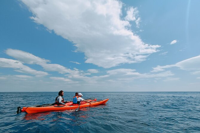 Half-day kayak tour from Hvar town - What makes the small group worthwhile