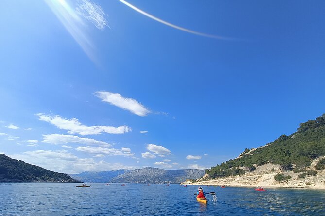 Half-day kayak tour from Hvar town - Mlini Beach and the island pause