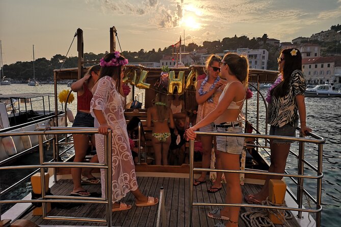 Half Day Private Group Boat Tour in Croatia - Two hours around Palmižana Botanical Garden