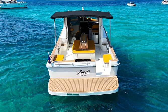 Half Day Speedboat Tour to Three Islands from Trogir - Maslinica on Šolta: a slower island hour