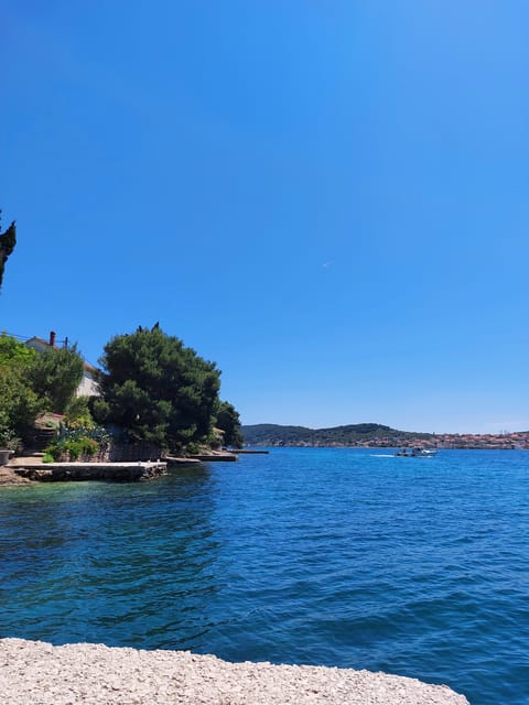 Half-day speedboat trip from Zadar with drinks - The 20-minute ride to Ošljak