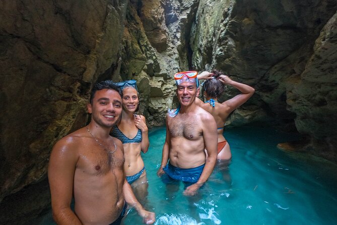 Hidden Gems Odyssey: Private Elaphiti Islands & Blue Cave Tour - What comes with the private boat
