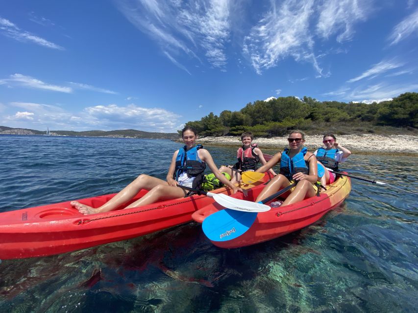 Hvar: Pakleni Islands Self-Guided Kayaking Tour - Key points at a glance