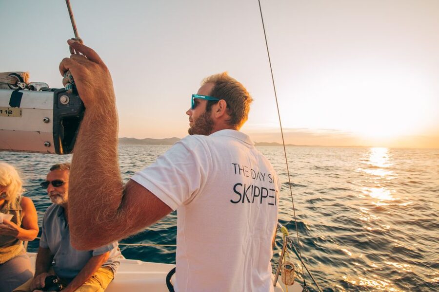 Hvar: Romantic Sunset Sailing Experience On A Comfort Yacht - The skippers make the difference