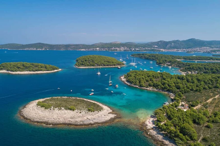 Hvar: Sunset and Pakleni Islands with a Speed Boat - What the $84 price really buys