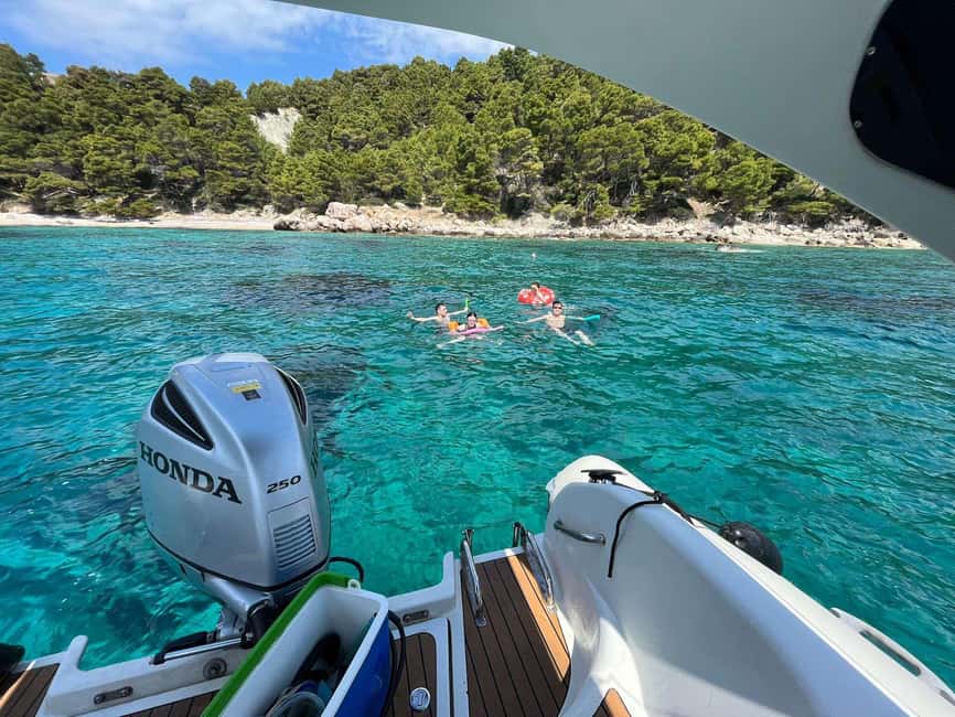 Hvar: Sunset and Pakleni Islands with a Speed Boat - Weather and cancellation planning