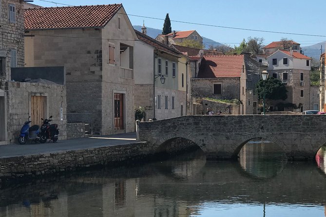 Hvar Wine tasting small group experience - The scenic stops make the difference