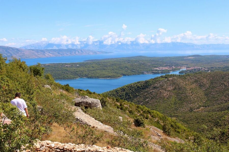Hvar Wine Tour + Dalmatian Dinner - FAQ