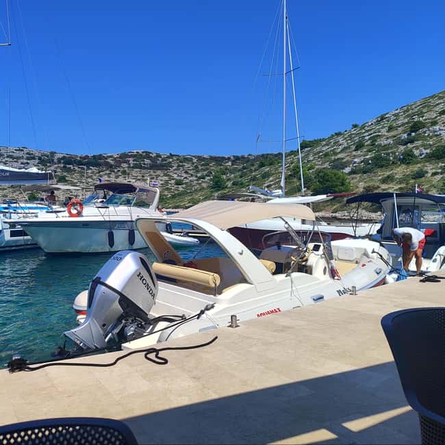 Island Adventure – Ugljan by Speedboat - Mario’s guiding style matters