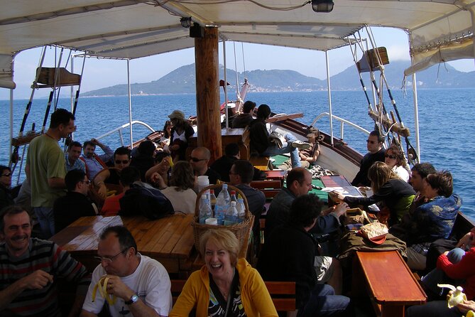 Island Hopping & City Walls Cruise with Food and Open Bar - Kolocep gives you the first taste of island life