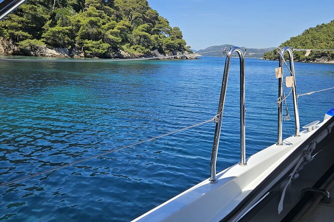 Islands Tour on Luxurious Jeanneau Sun Odyssey - Šunj Beach: the sandy stop on Lopud