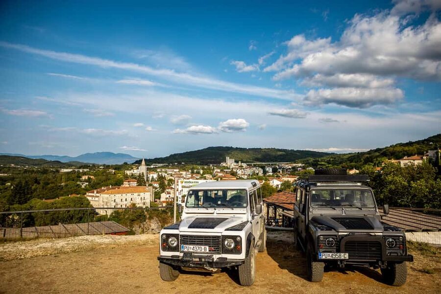 Istria: Land Rover Off-Road Adventure with Tastings - Who should book this experience