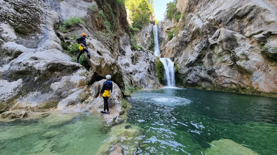 Iz Omisa/Zadvarija: Extremni Canyoning na rijeci Cetini - The Return via Kraljevac
