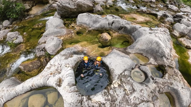 Iz Omisa/Zadvarija: Extremni Canyoning na rijeci Cetini - From Omiš to Zadvarje by Minibus