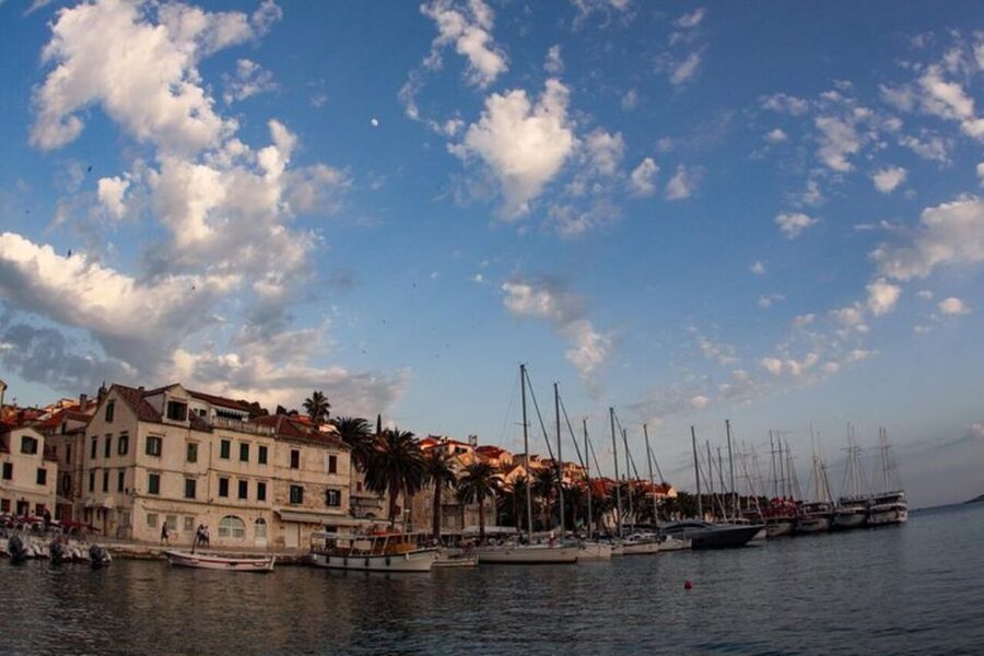Jewels of Hvar – Guided Walking Tour - Trg svetog Stjepana and Hvar’s first cathedral