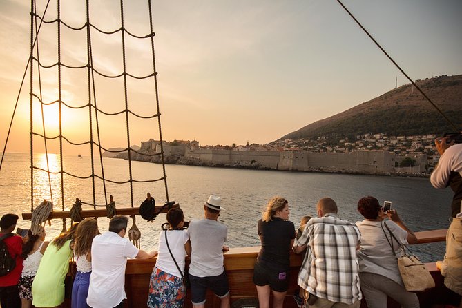 Karaka - The Best Dubrovnik Sunset Cruise (adults only) - Sailing from Dubrovnik’s old port
