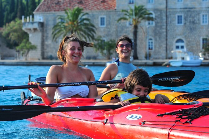 Kayaking Korčula's Paradise -Half Day Guided Kayak Tour - Swimming and snorkeling in clear Adriatic water