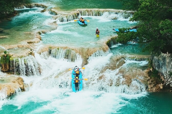 Kayaking Mreznica Waterfalls close to Plitvice Lakes - What happens during the 3.5-hour outing