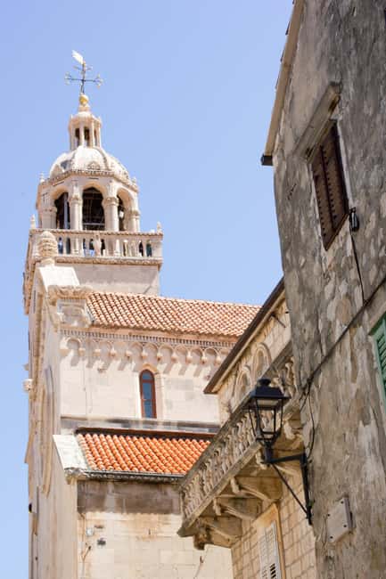 Korčula Eco Heritage Tour with Snacks - Agricultural sites, useful plants, and island survival