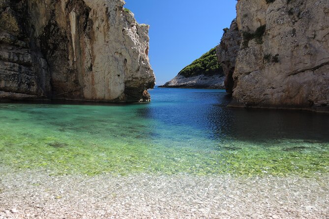 Korcula Island Private Sea Kayaking Tour with lunch - Who will enjoy this Korčula excursion most