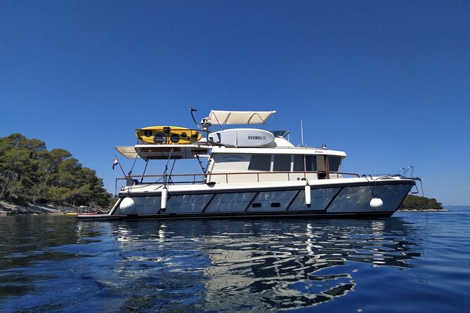Korcula Island Snorkeling Adventure , ship wreck and lunch - Snorkeling Around the Wreck