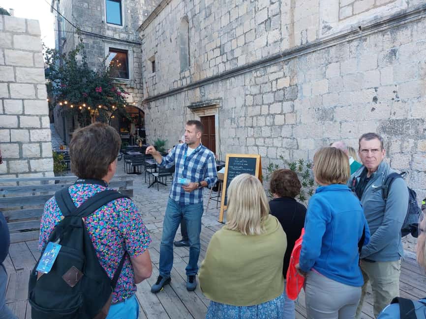 Korcula private walking tour 1 Hour - St. Mark’s Square and the cathedral