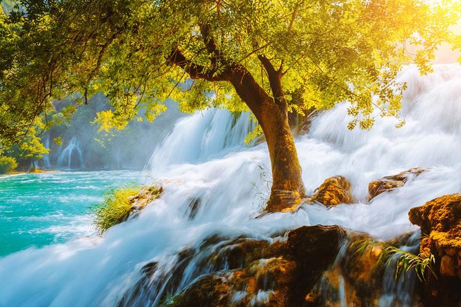 Krka Waterfalls & Primošten from Trogir, Seget, Čiovo & Kaštela - The final Primošten viewpoint