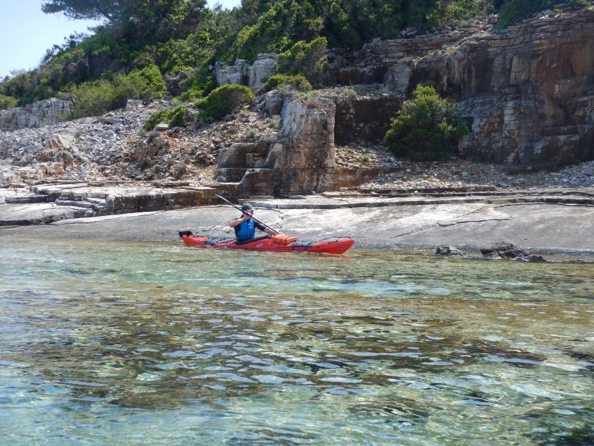Lumbarda: Half-Day Kayaking and History with Wine delight - What the guide adds to the day