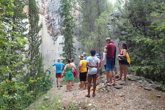 Lumbarda-Sunset Kayaking Experience with picnic: Wine and Sweets - Why this Korčula sunset trip feels different