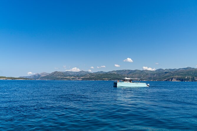 Luxury Blue Cave and Elaphiti Islands Small Group Tour - Šunj Beach offers the rare sandy stop