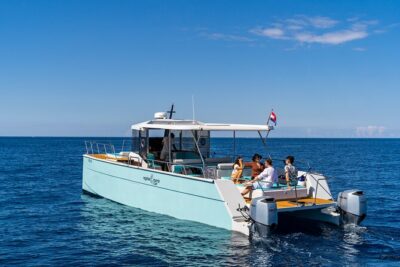 Luxury Blue Cave and Elaphiti Islands Small Group Tour