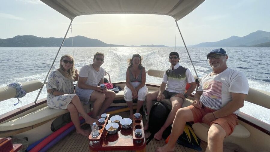 Luxury Private Boat Tour to Elaphiti Islands (4 hours) - A private boat with room for personal choices