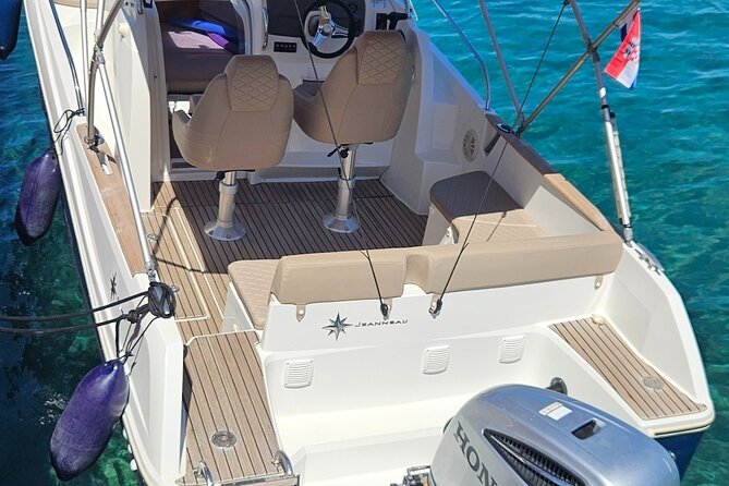 Luxury Private Speedboat Tour Islands & Blue Cave - What the Blue Cave mention really means