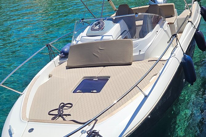 Luxury Private Speedboat Tour Islands & Blue Cave - Luka and the value of a flexible skipper