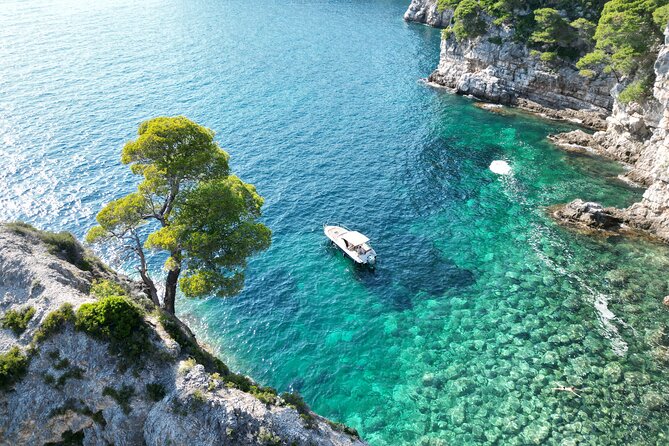 Luxury Private Speedboat Tour Islands & Blue Cave - Timing, pickup, and practical planning